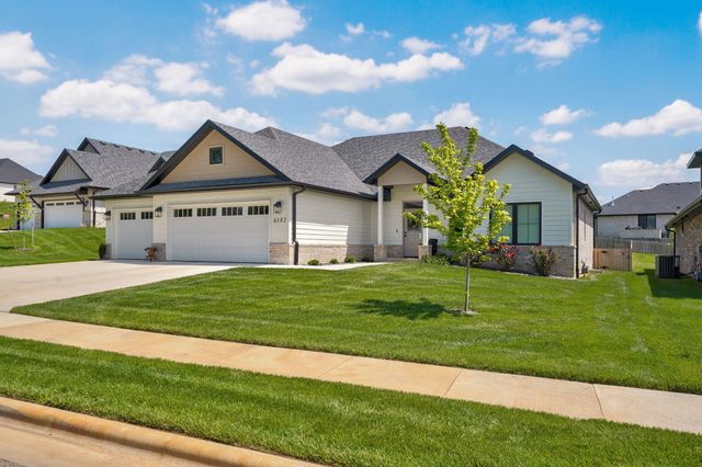 6102 S Holland Avenue, Springfield, MO 65810