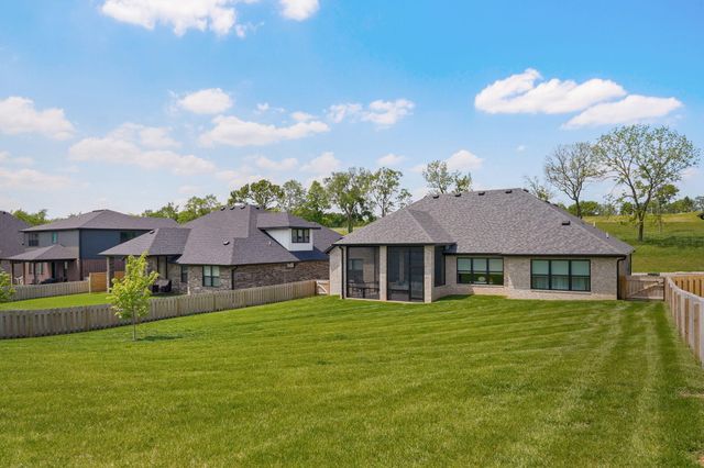 6102 S Holland Avenue, Springfield, MO 65810