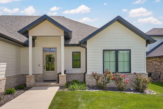 6102 S Holland Avenue, Springfield, MO 65810