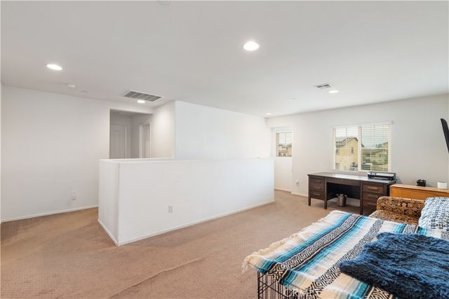 28833 Barn Swallow Way, Murrieta, CA 92563