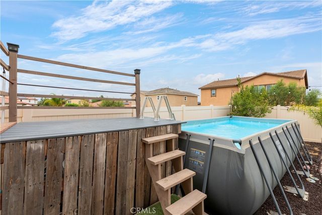 28833 Barn Swallow Way, Murrieta, CA 92563