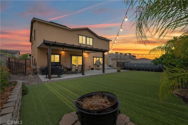 28833 Barn Swallow Way, Murrieta, CA 92563