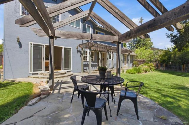 13698 Manteca Way, Saratoga, CA 95070