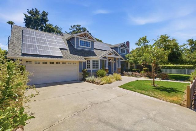 13698 Manteca Way, Saratoga, CA 95070