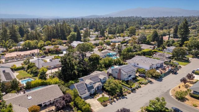 13698 Manteca Way, Saratoga, CA 95070