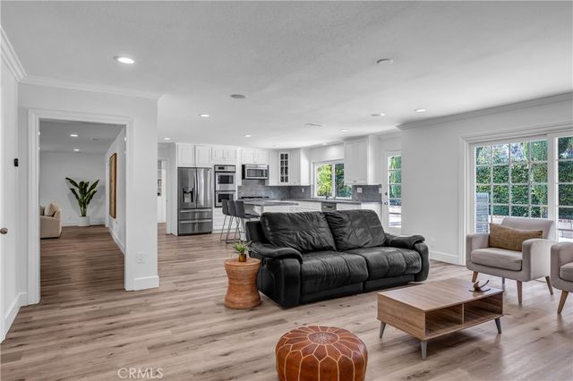 25181 Barents, Laguna Hills, CA 92653