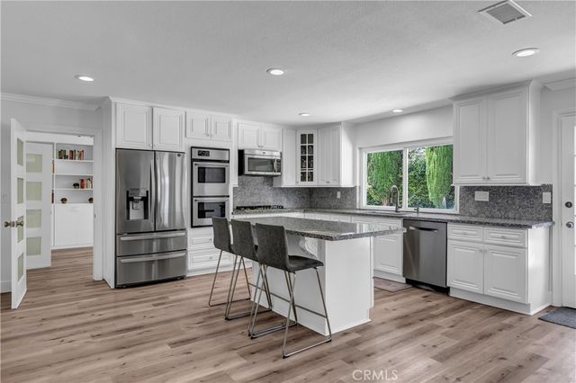 25181 Barents, Laguna Hills, CA 92653