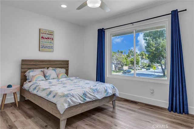 25181 Barents, Laguna Hills, CA 92653