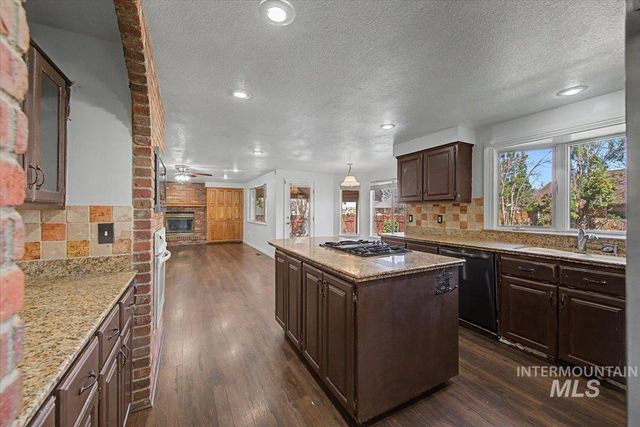 10016 W Alliance Dr, Boise, ID 83704