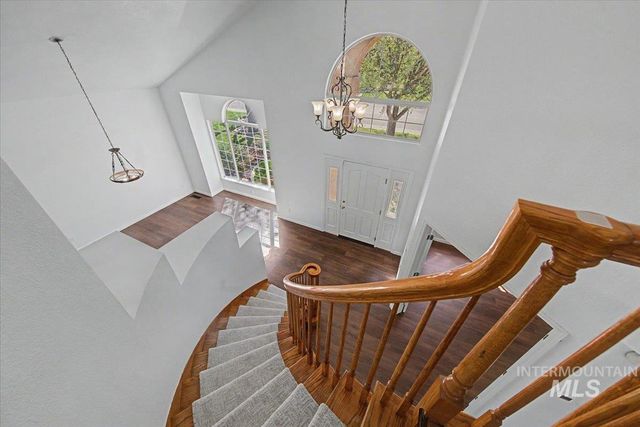 10016 W Alliance Dr, Boise, ID 83704