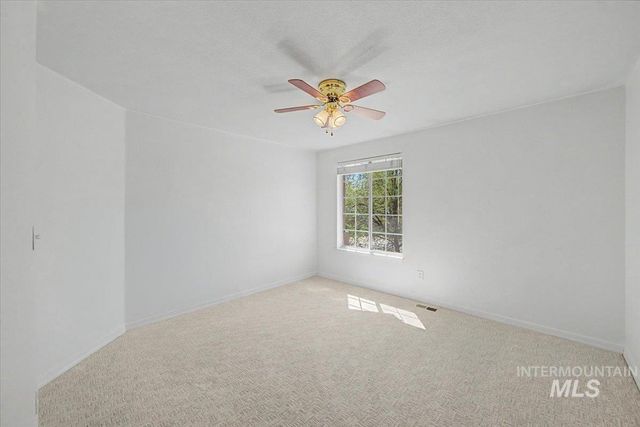 10016 W Alliance Dr, Boise, ID 83704