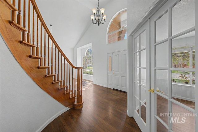 10016 W Alliance Dr, Boise, ID 83704