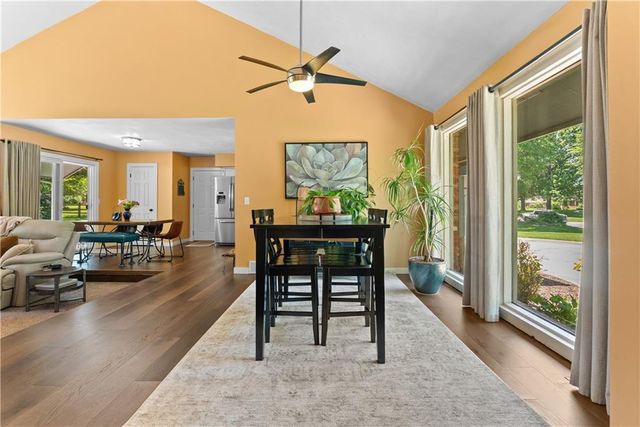 16001 RUSSELL Road, Stilwell, KS 66085