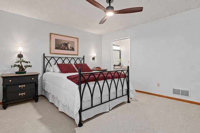 18258 Cascade Drive, Eden Prairie, MN 55347