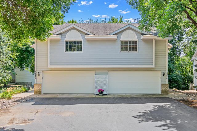 18258 Cascade Drive, Eden Prairie, MN 55347