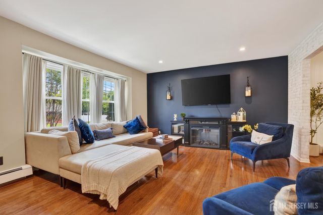 920 Arlington Avenue, South Plainfield, NJ 07080