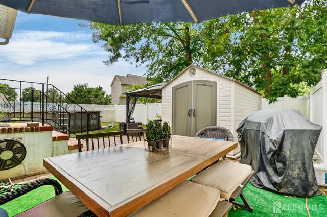 920 Arlington Avenue, South Plainfield, NJ 07080