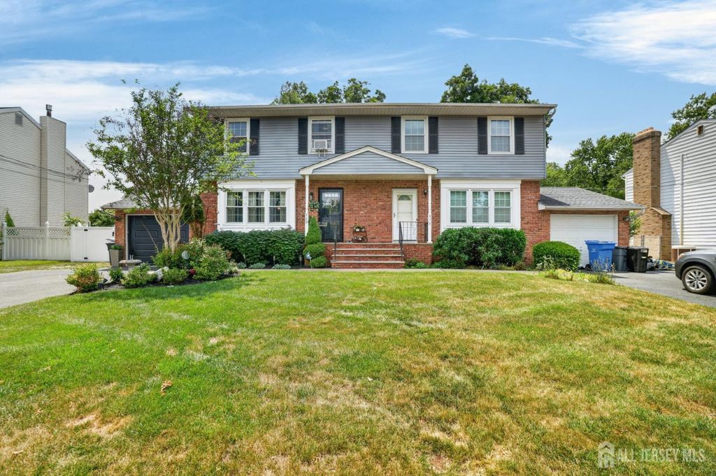 920 Arlington Avenue, South Plainfield, NJ 07080