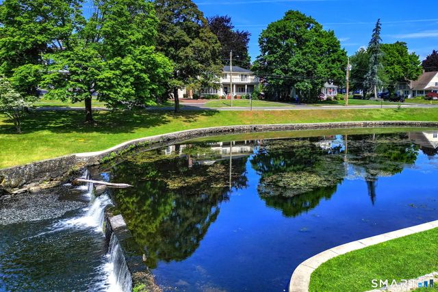152 West River Street, Milford, CT 06460