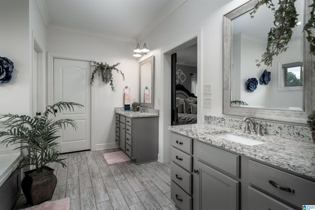 11967 GLEN RIDGE BOULEVARD, Moundville, AL 35474