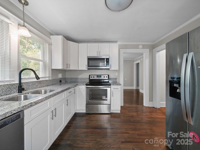 322 Peachtree Street, Albemarle, NC 28001