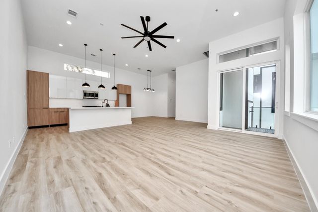 3407 Hutchins Street, Houston, TX 77004