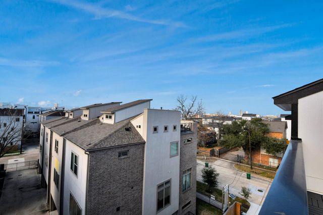 3407 Hutchins Street, Houston, TX 77004