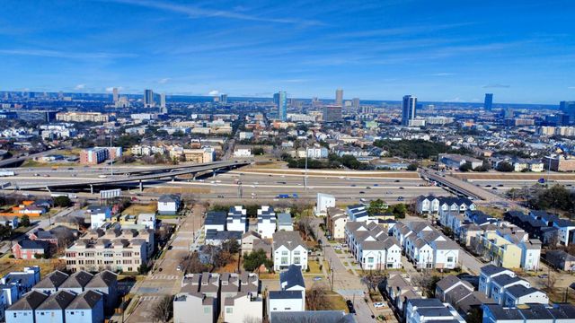 3407 Hutchins Street, Houston, TX 77004