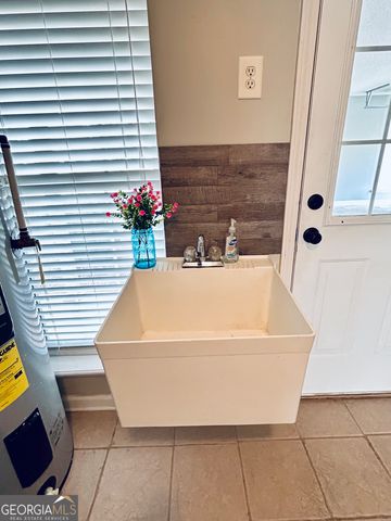 166 Holly Pointe, Warner Robins, GA 31088