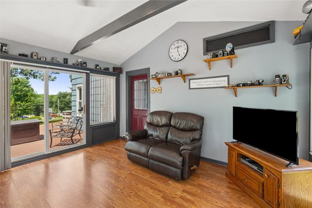 424 Virginia Avenue, Des Moines, IA 50315