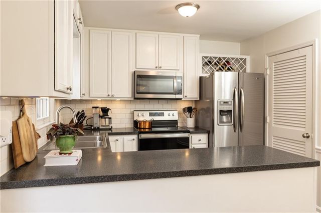 1101 Collier Road NW A4, Atlanta, GA 30318