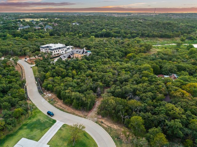 3300 Hidden Trail Court, Southlake, TX 76092
