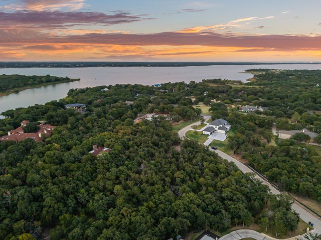 3300 Hidden Trail Court, Southlake, TX 76092