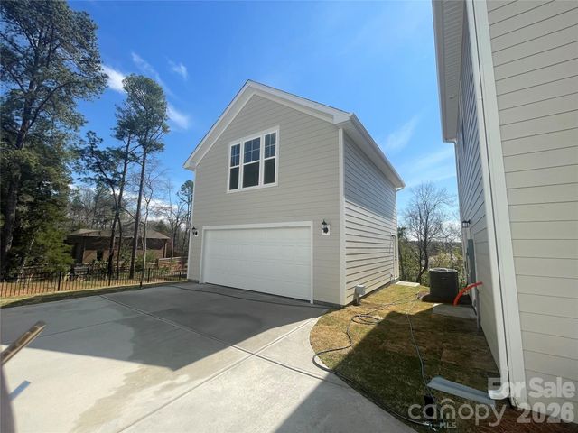 4049 Grommet Court, Matthews, NC 28105