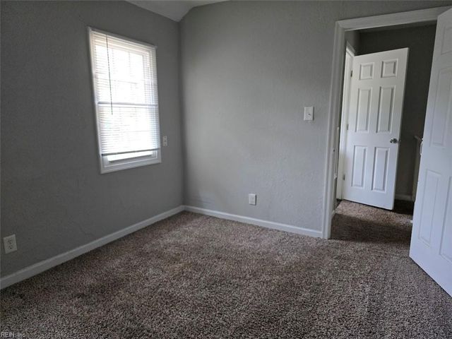 23 Farragut ST, Portsmouth, VA 23702
