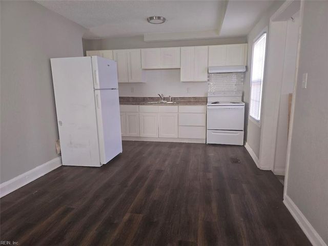 23 Farragut ST, Portsmouth, VA 23702