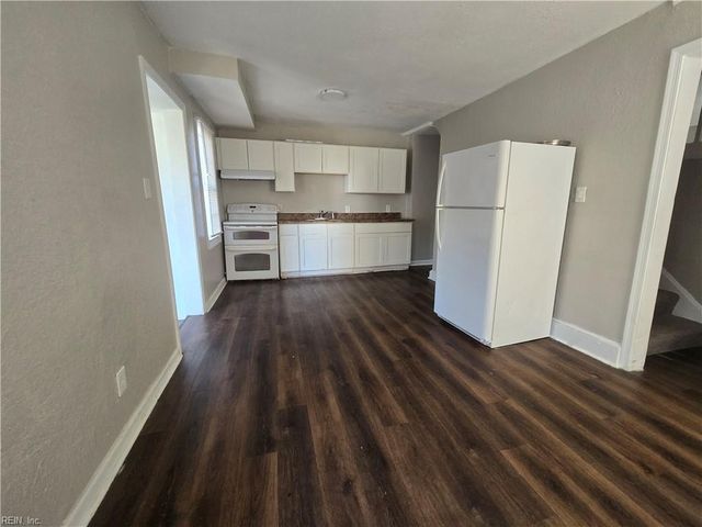 23 Farragut ST, Portsmouth, VA 23702