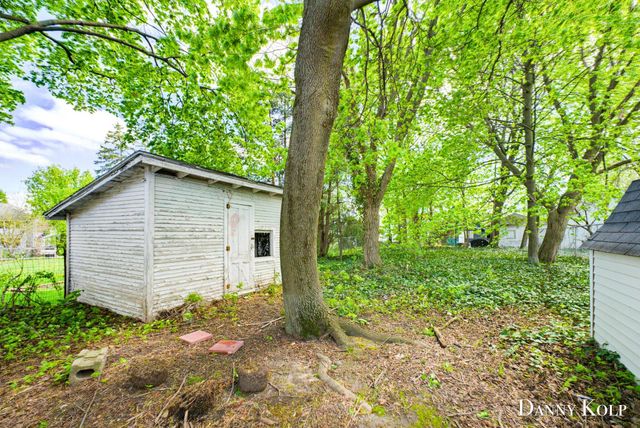 1058 4th Street Nw, City Of Grand Rapids, MI 49504