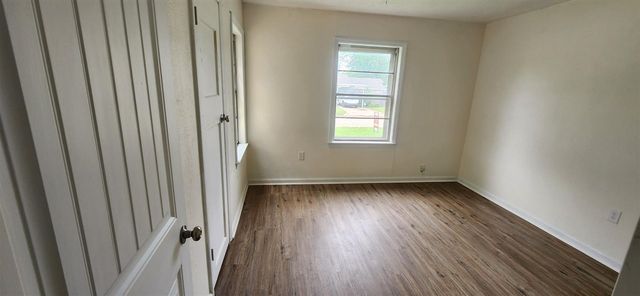 203 NW Morford Dr, Lawton, OK 73507