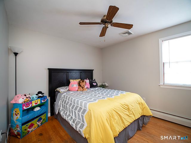 18 Anns Farm Road, Hamden, CT 06518