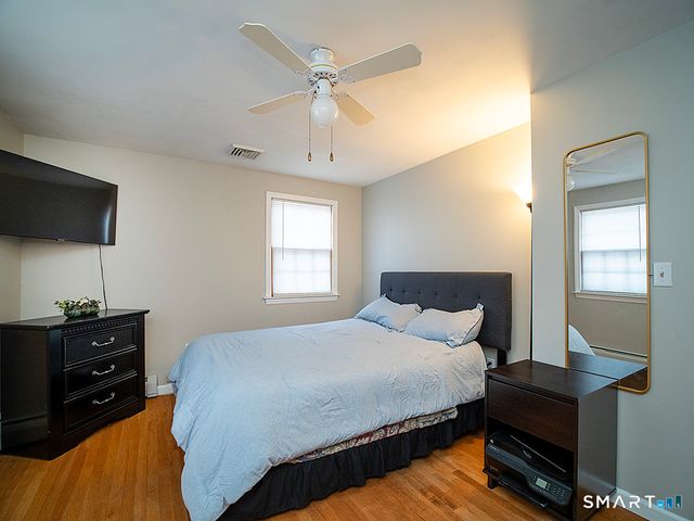 18 Anns Farm Road, Hamden, CT 06518