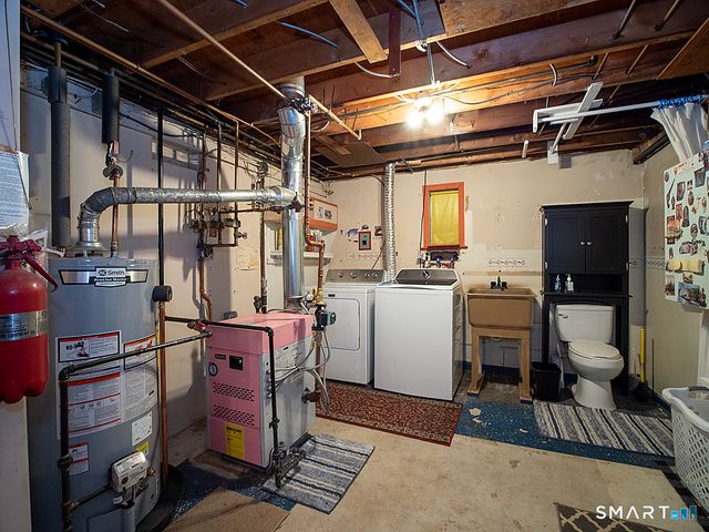 18 Anns Farm Road, Hamden, CT 06518