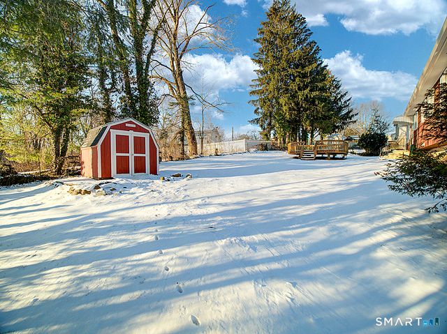 18 Anns Farm Road, Hamden, CT 06518