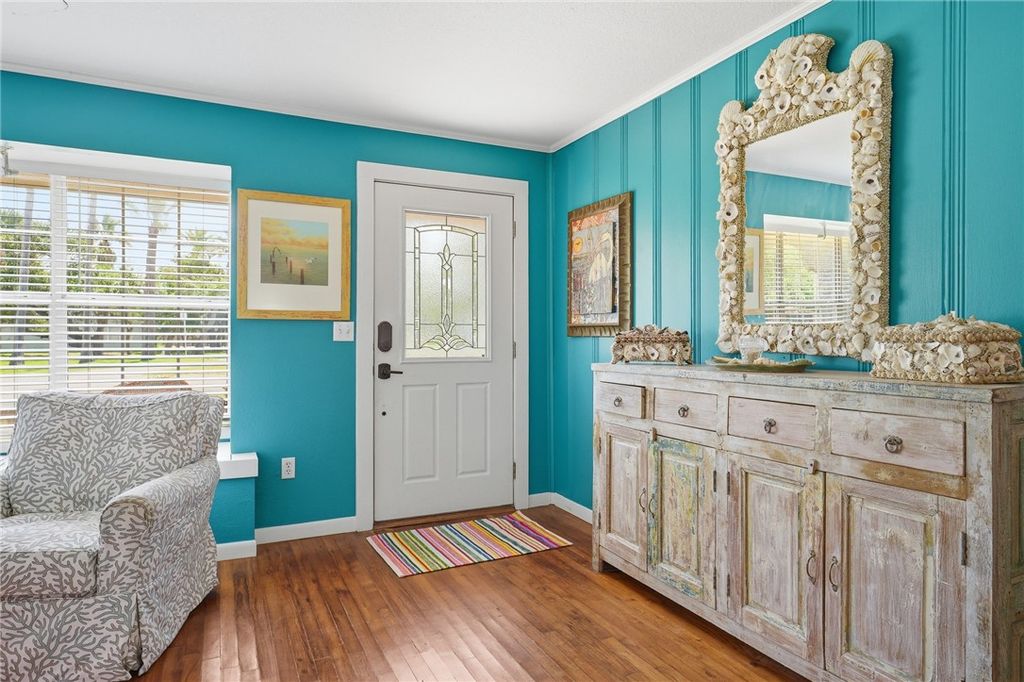 1029 Lady Claire St, Rockport, TX 78382 — photo 5