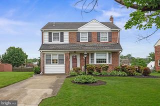 7 COLWICK RD, Cherry Hill, NJ 08002