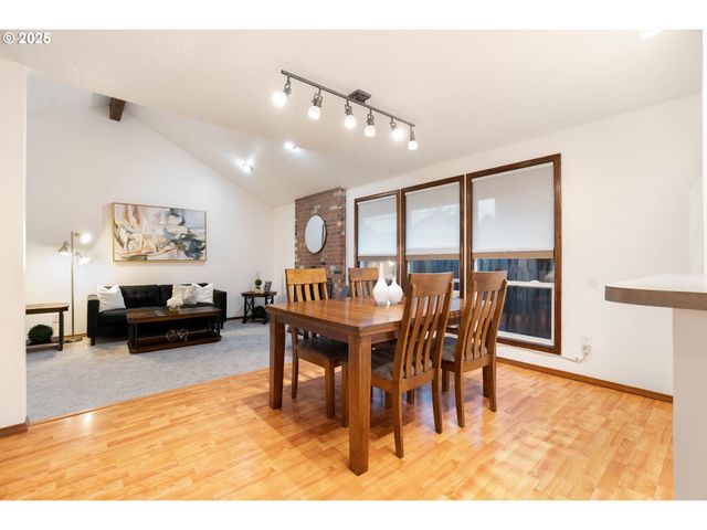 1480 Se JACQUELIN Dr, Hillsboro, OR 97123