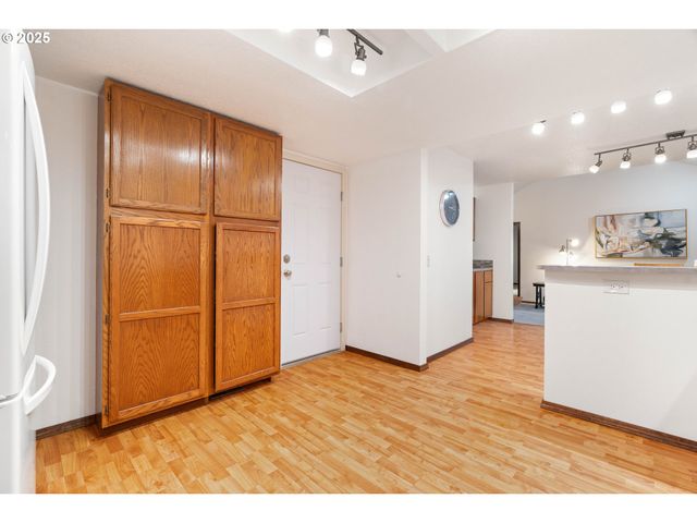 1480 Se JACQUELIN Dr, Hillsboro, OR 97123