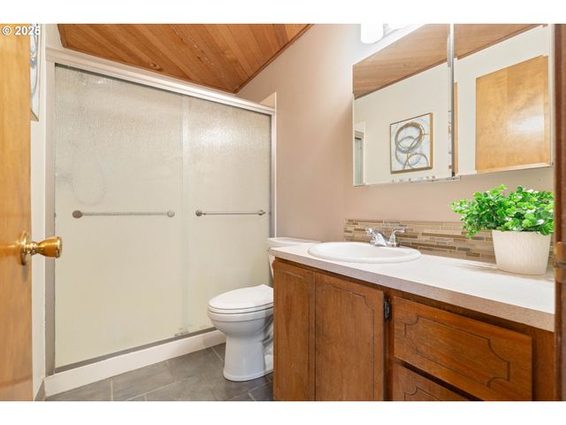 1480 Se JACQUELIN Dr, Hillsboro, OR 97123