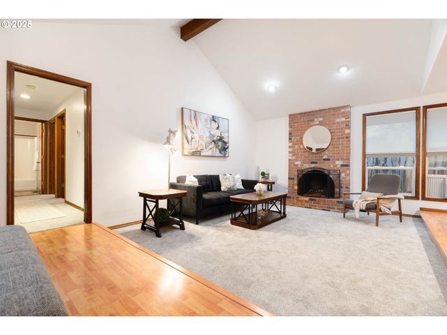 1480 Se JACQUELIN Dr, Hillsboro, OR 97123