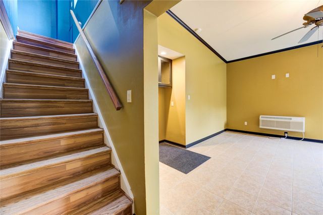 303 Shady Glen Lane, Conroe, TX 77385